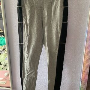 Gray and Black Cotton Leggings, Size L